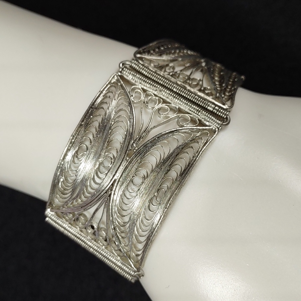 Silvertone Filigree Bracelet